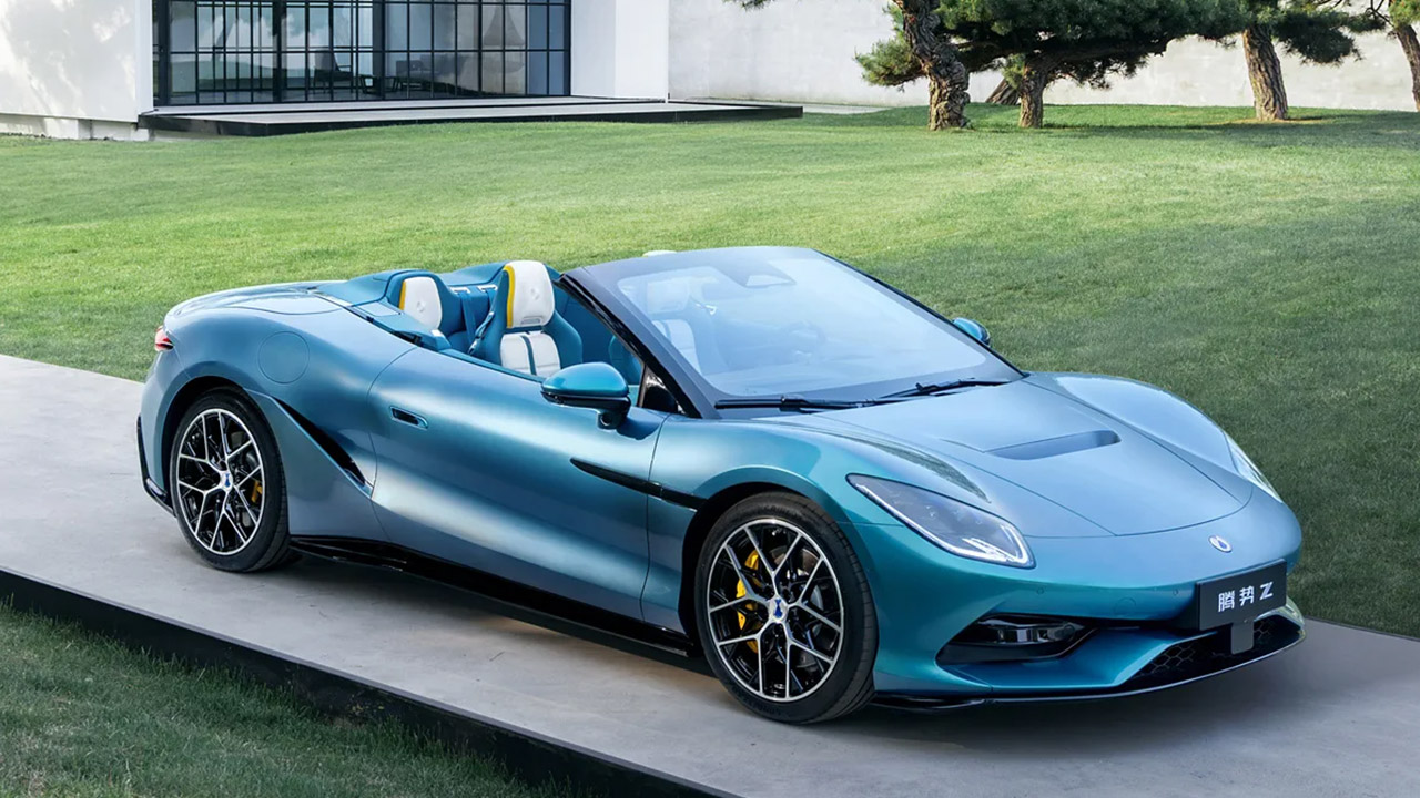 BYD Denza Z Electric Supercar Convertible
