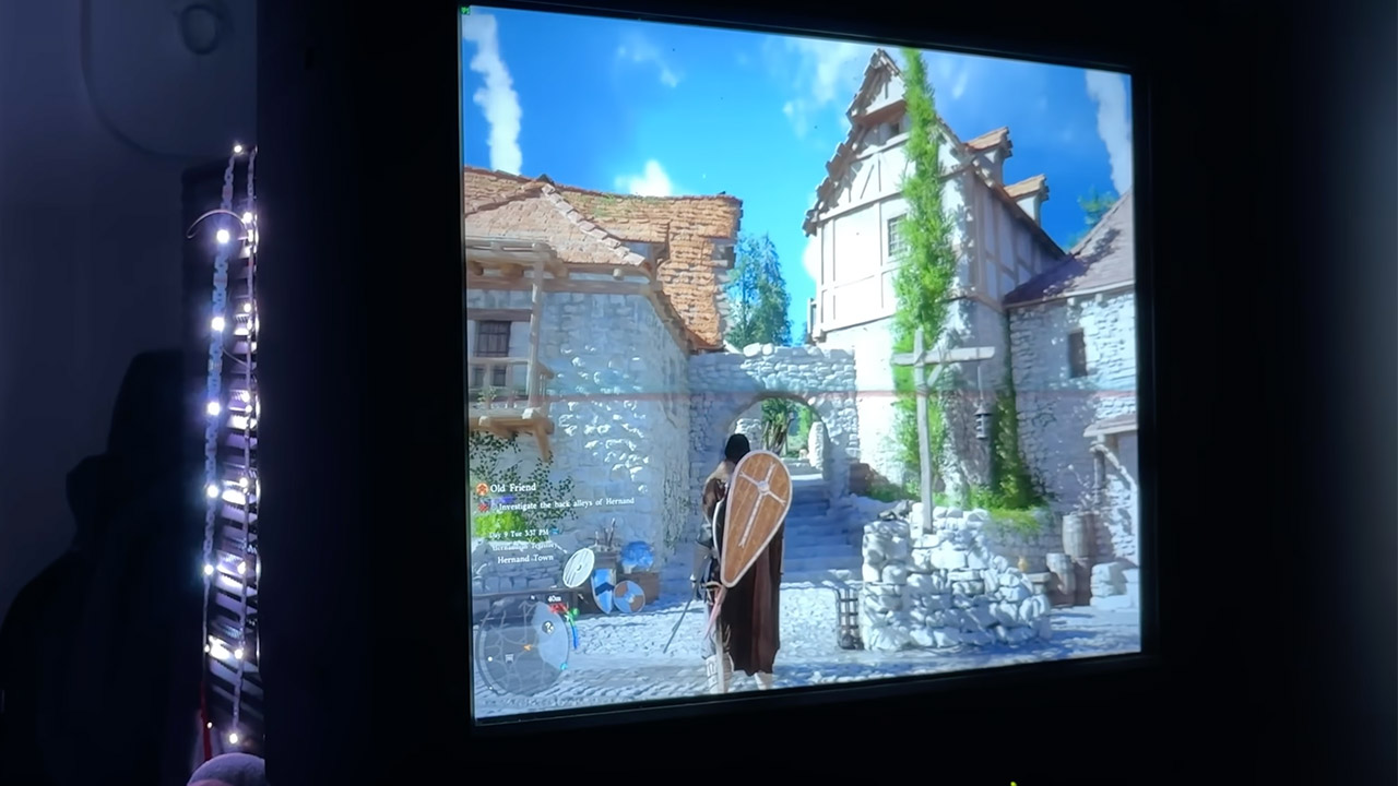 Vintage CRT Monitor 4K Gaming