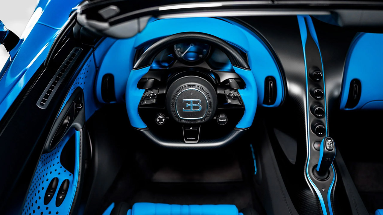 StradMan Bugatti W16 Mistral Fly Bug Hypercar Interior