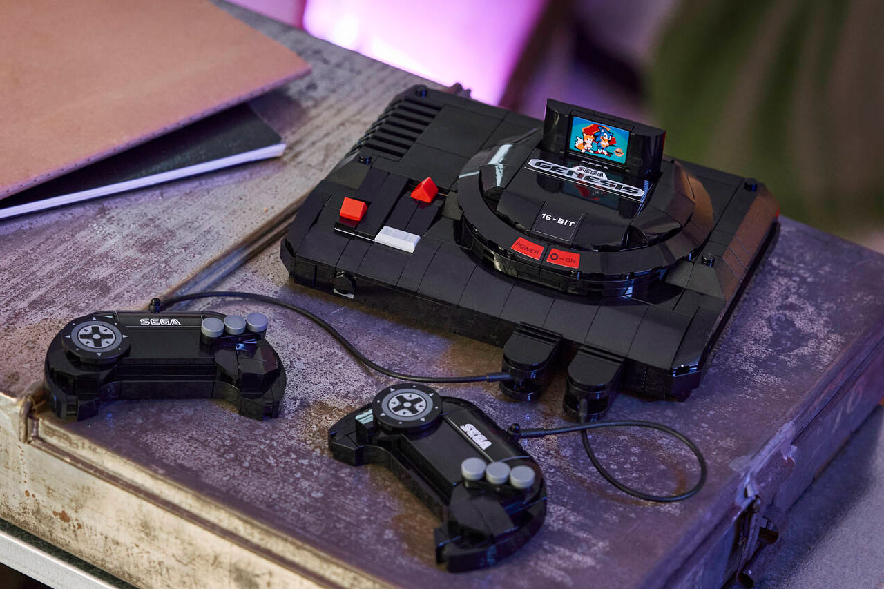 LEGO SEGA Genesis Console Set 40926