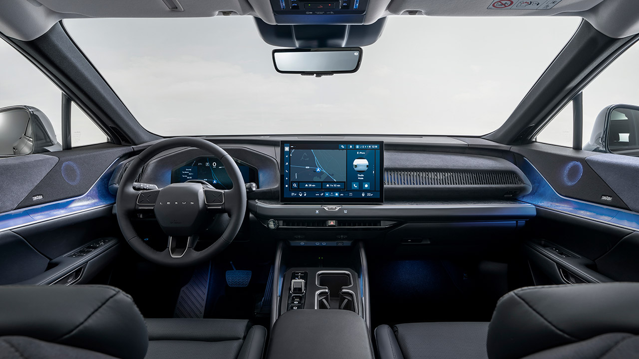 Lexus TZ Electric SUV Interior