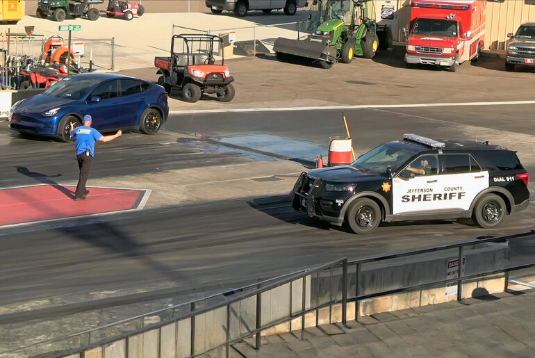 Tesla Model Y Ford Police Interceptor Drag Race