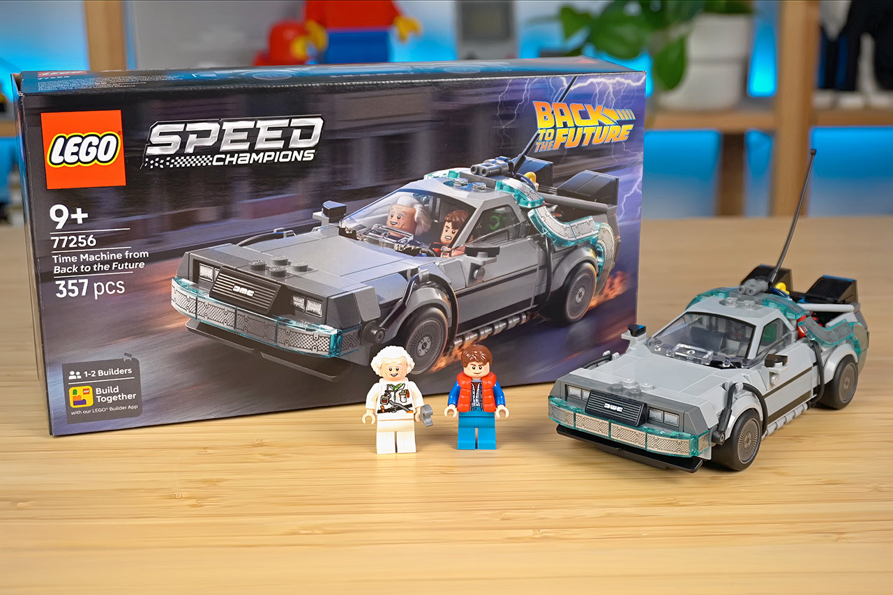 LEGO Speed Champions Time Machine from Back to the Future 77256