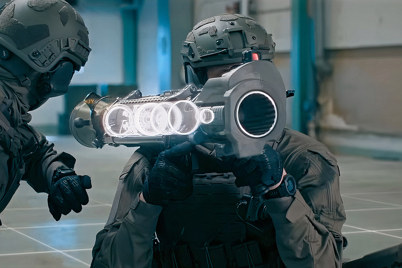 Saab Heat 758 Round Anti-Tank Carl-Gustaf