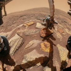 NASA Curiosity Rover Mars Arm Stuck Rock
