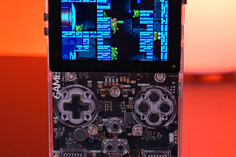 Game Bub Open-Source FPGA Handheld