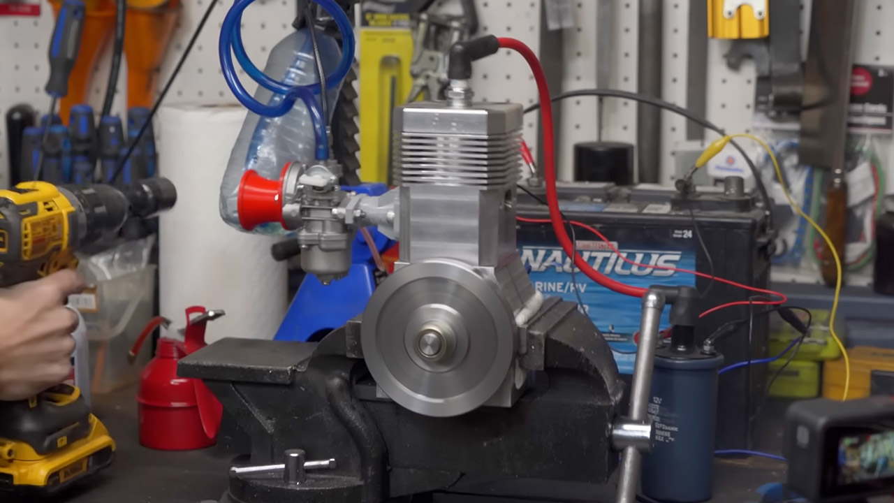 Homemade DIY Billet Aluminum Two-Stroke Engine