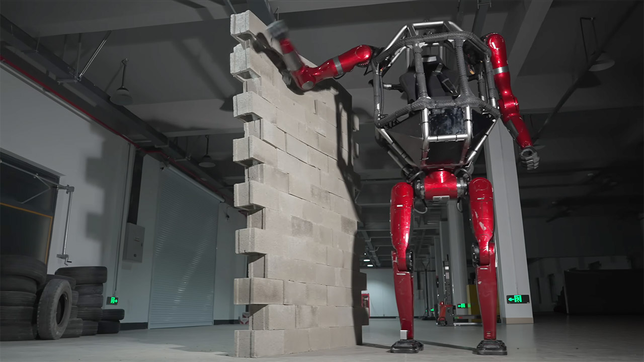 Unitree Manned Robot Mech GD01 Reveal