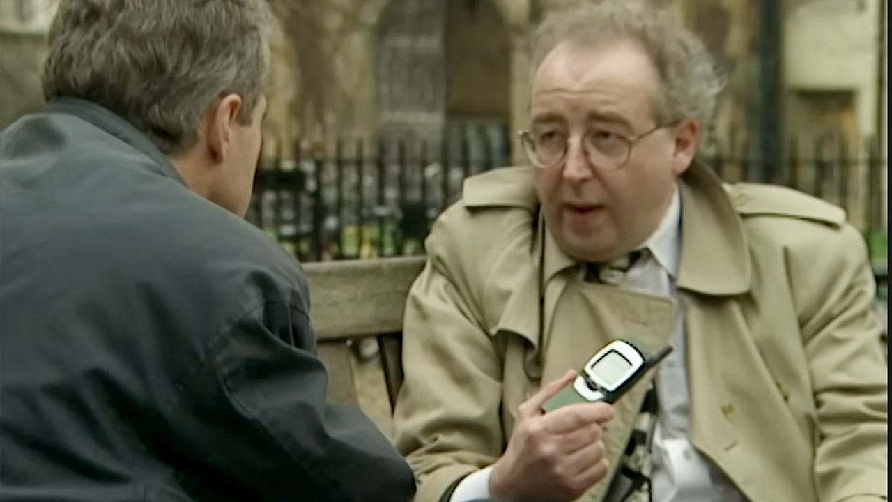 2000 BBC Internet Mobile Phones The Money Program