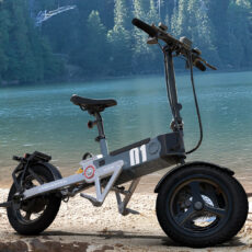 Toyota Land Hopper Three-Wheeled Electric Personal Mobility Concept