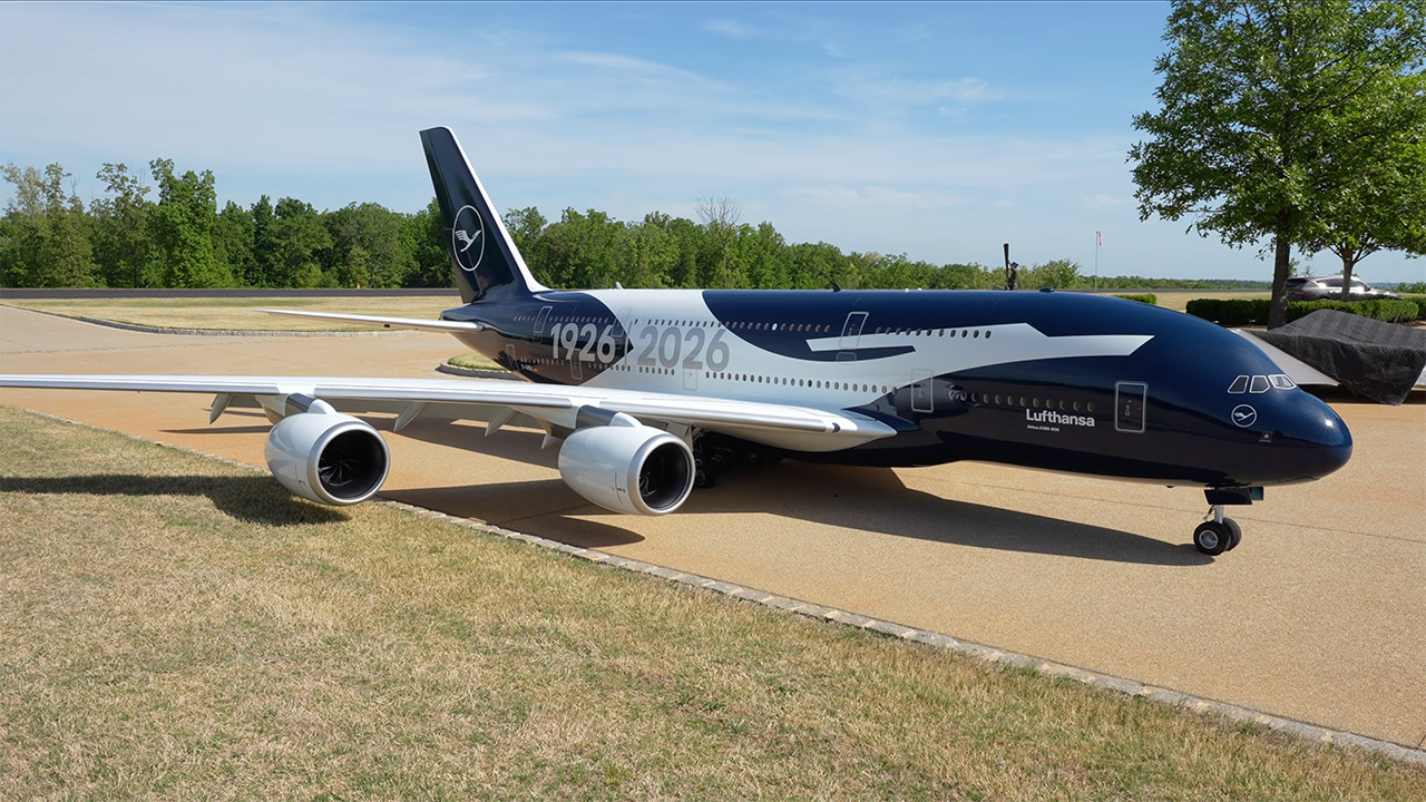 Ramy RC World's Largest Remote-Controlled A380 Plane