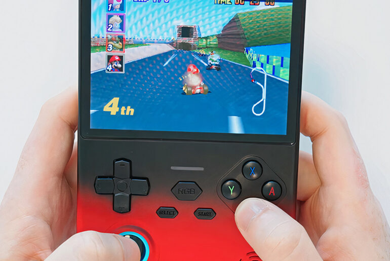 Lenovo G02 Handheld Game Console