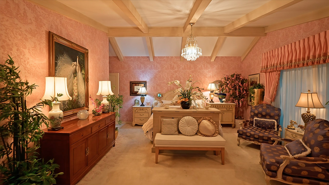 Las Vegas Bunker House Tour