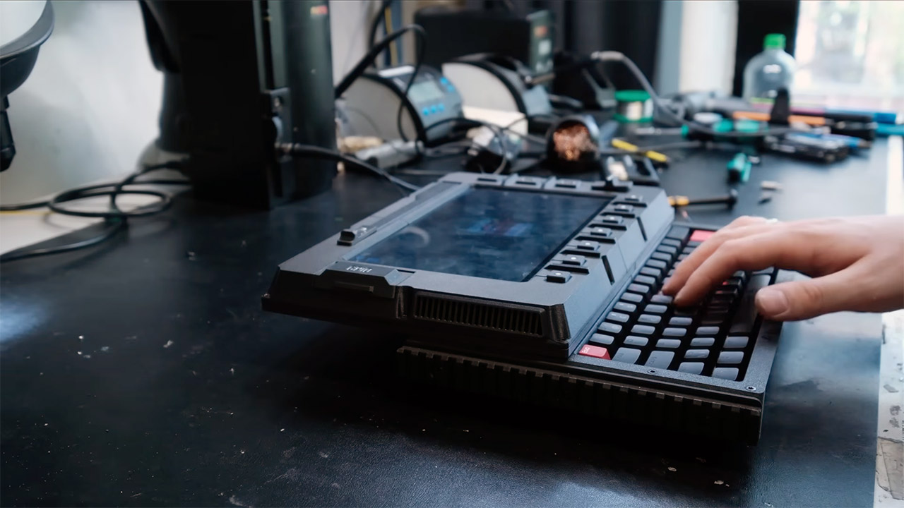 Jankbu Sliding-Screen Modular Cyberdeck