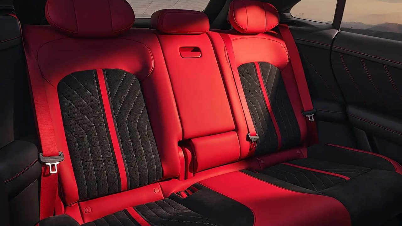 Xiaomi YU7 GT Interior