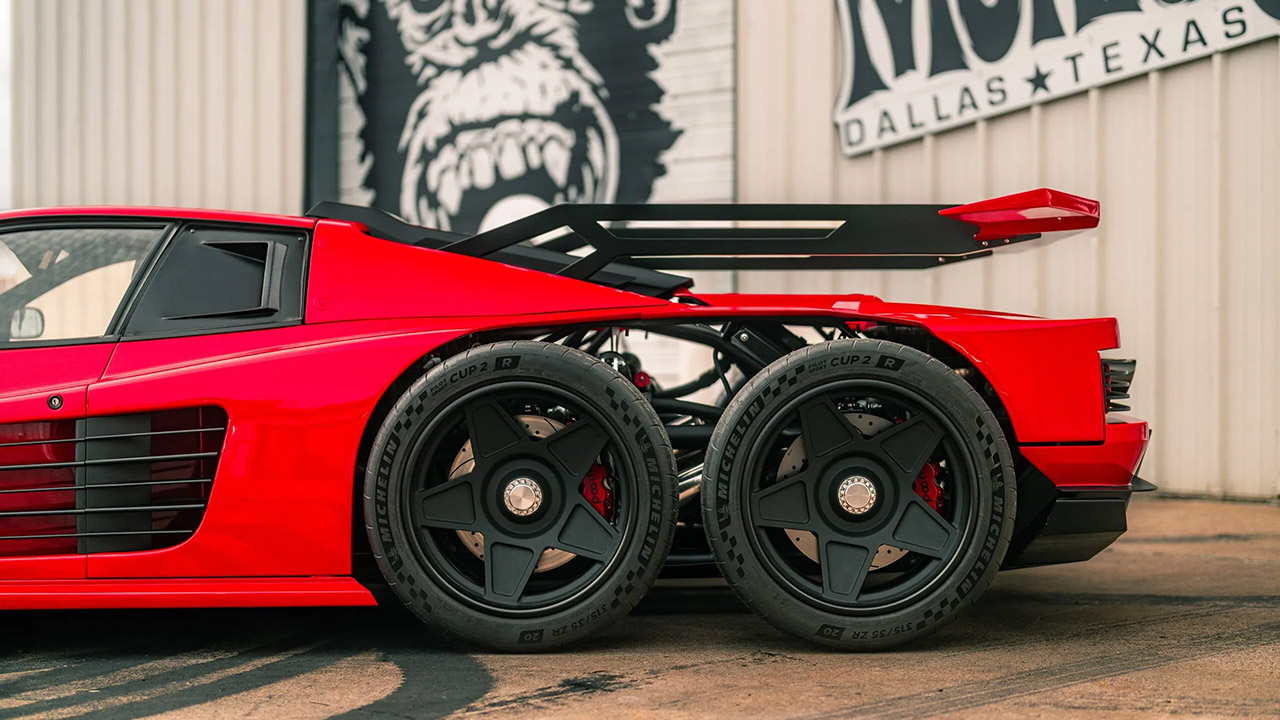 Gas Monkey Garage Six-Wheeled Ferrari Testarossa F6