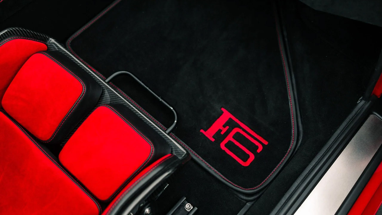 Gas Monkey Garage Six-Wheeled Ferrari Testarossa F6 Interior