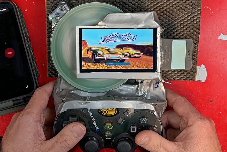 Custom PlayStation 2 Portable PS2 Handheld