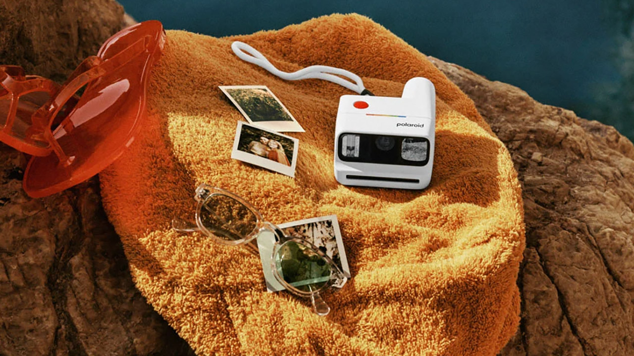 Polaroid Go Generation 3 Smallest Analog Instant Camera