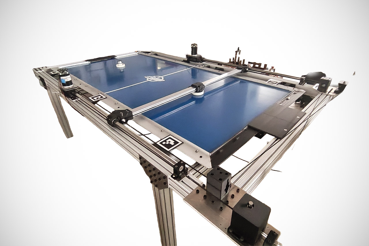 AI Robot Air Hockey Player