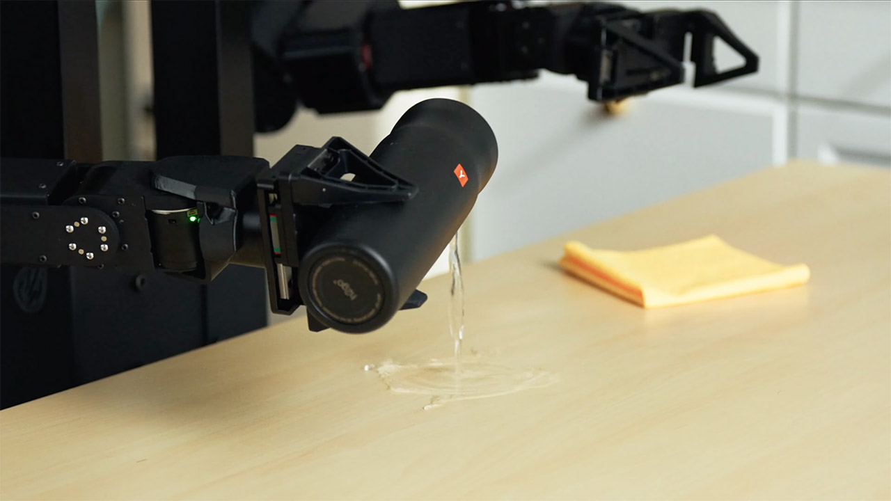 Almond Axol Dual-Arm AI Robot