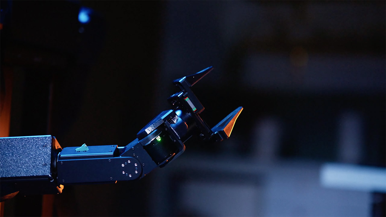 Almond Axol Dual-Arm AI Robot