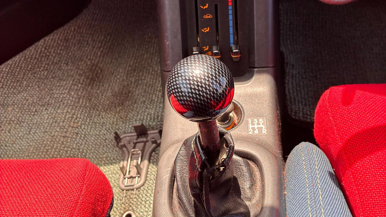 1992 Mazda Autozam AZ-1 Interior