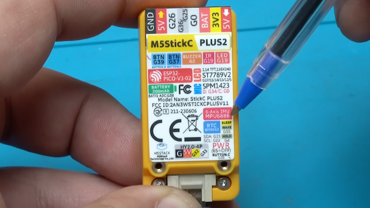 M5StickC Plus Windows XP Mini Computer