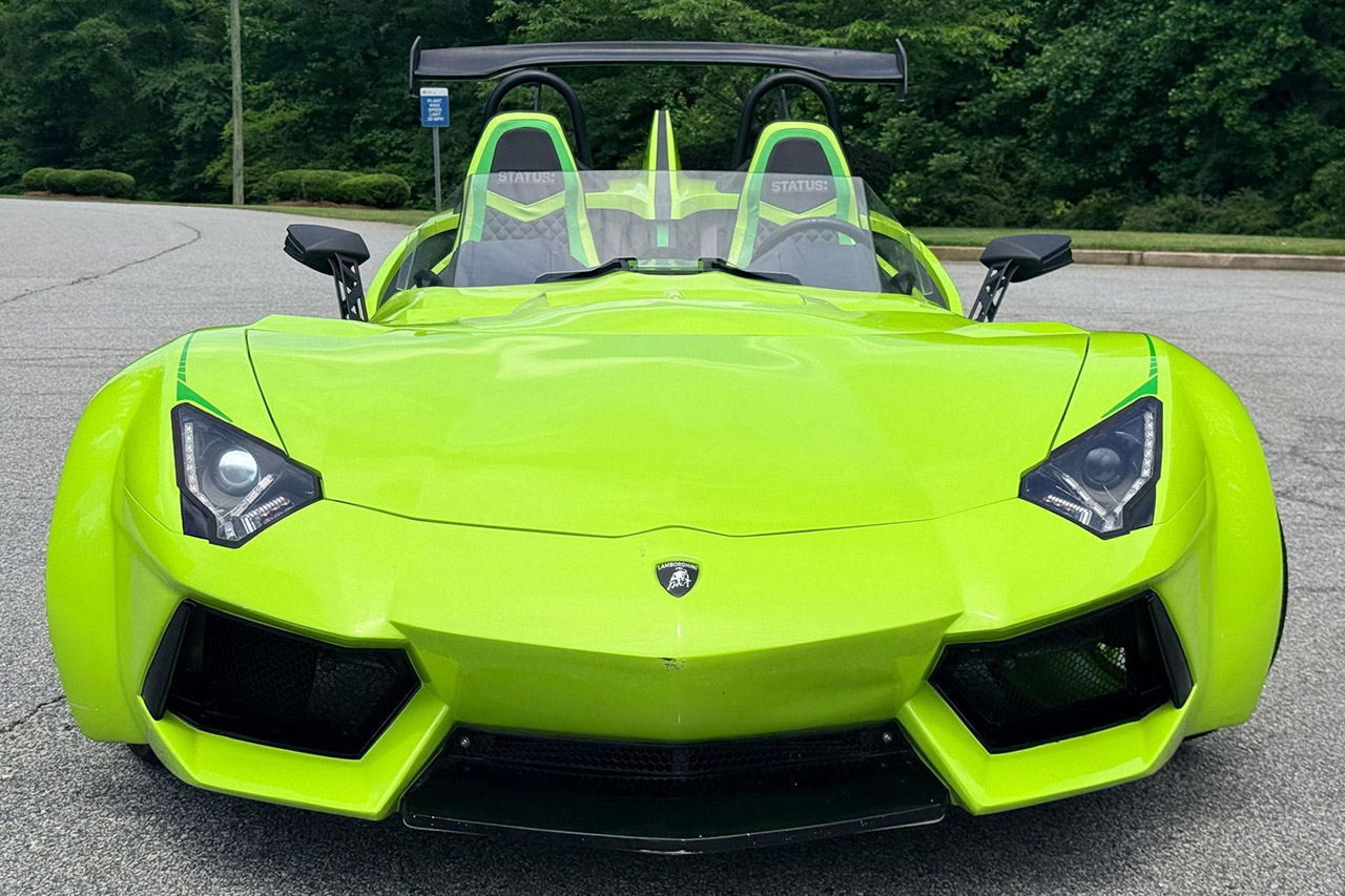 2023 Polaris Slingshot R Lamborghini Aventador Body Kit