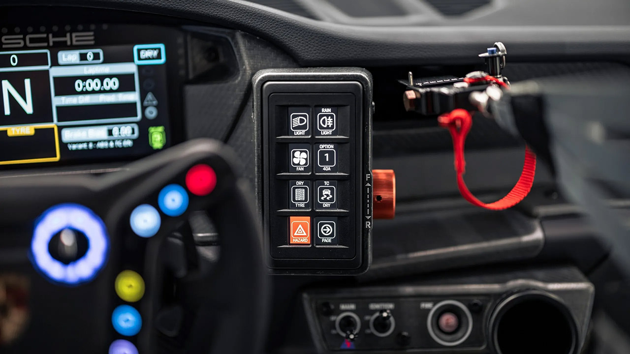Porsche 911 GT4 R Race Car Interior