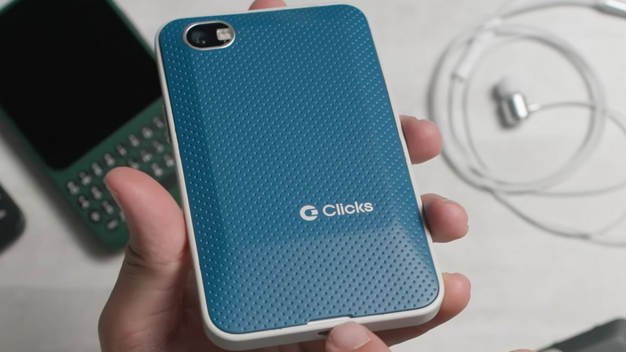 Clicks Communicator Prototype Smartphone Hands-On