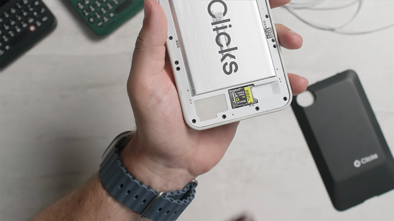 Clicks Communicator Prototype Smartphone Hands-On