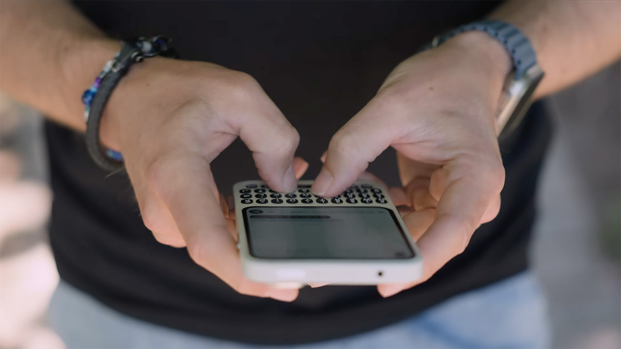 Clicks Communicator Prototype Smartphone Hands-On
