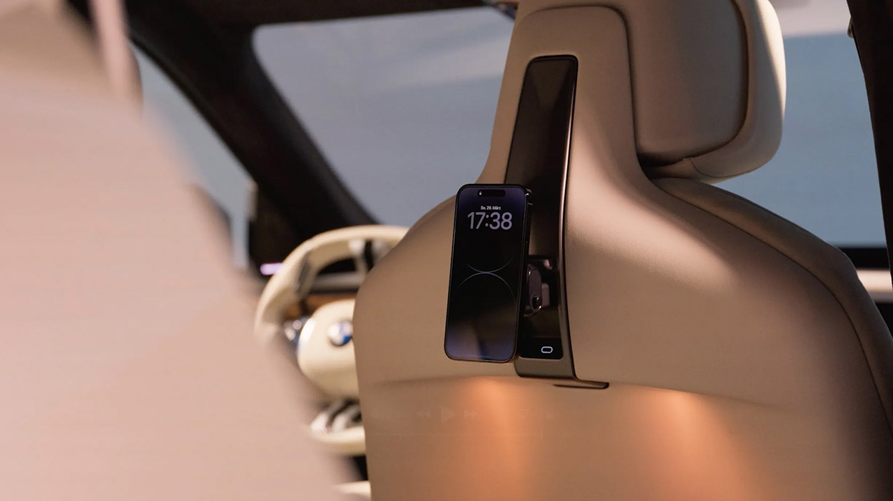 2027 BMW X5 Interior