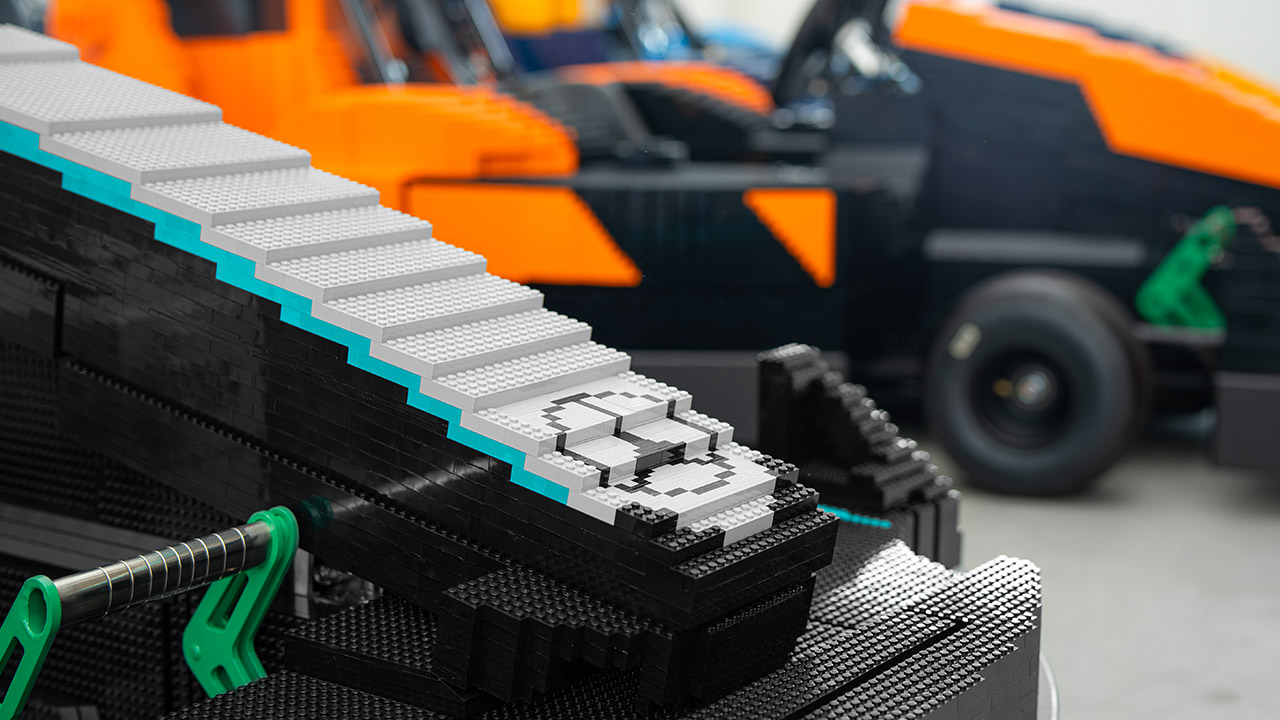 LEGO Drivable Brick Minicars British GP Formula 1