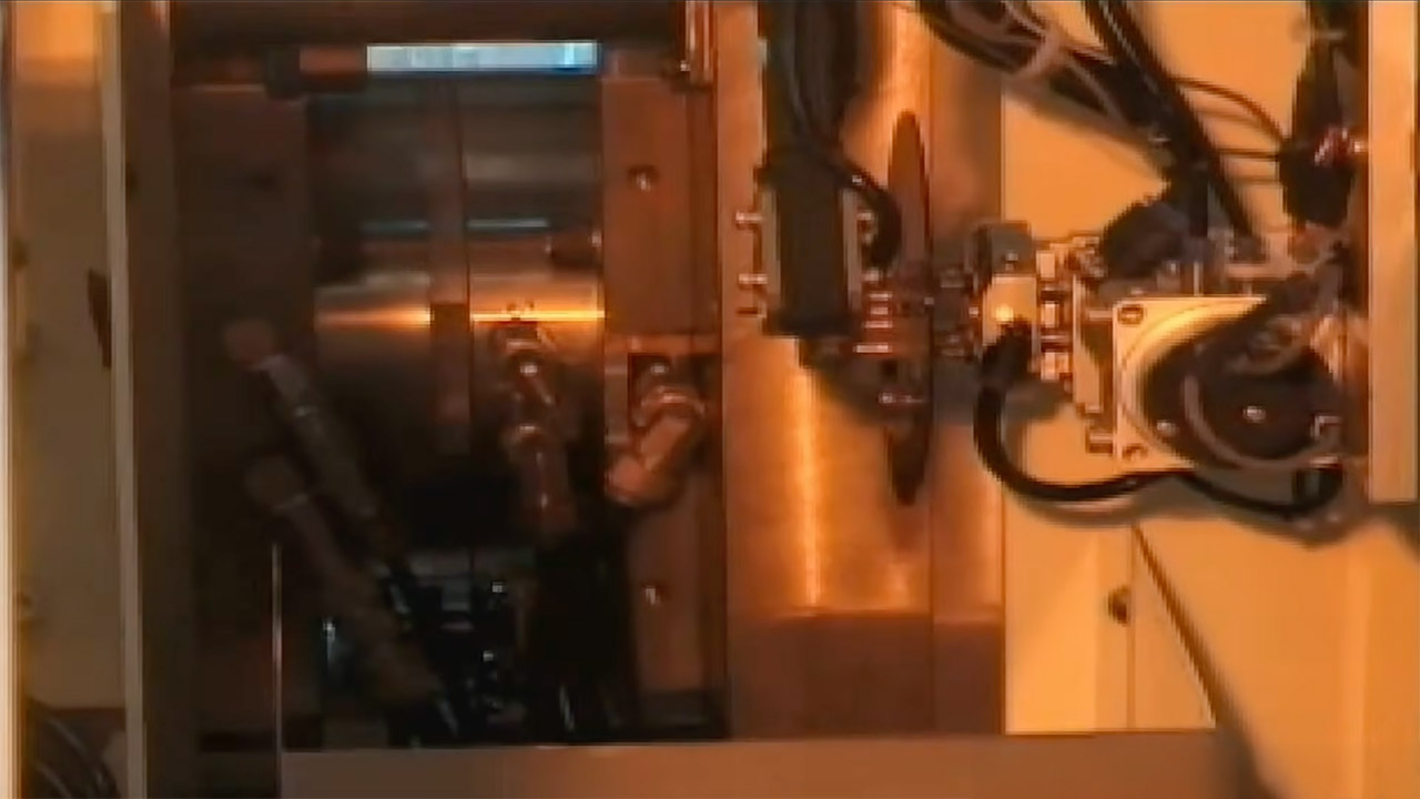 How Sony PlayStation Discs Games are Made 1997