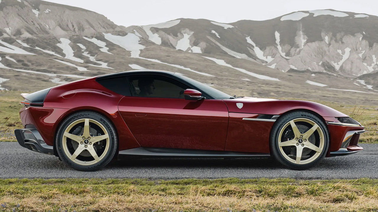 Ferrari 12Cilindri Manuale Reveal