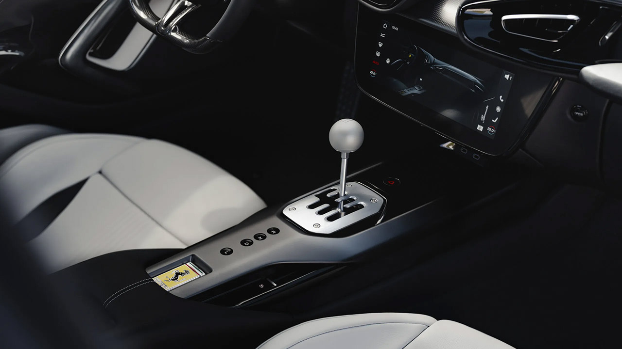 Ferrari 12Cilindri Manuale Interior