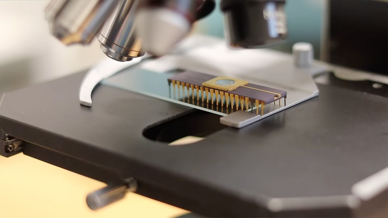 1980s Motorola Microcontroller Up-Close Microscope