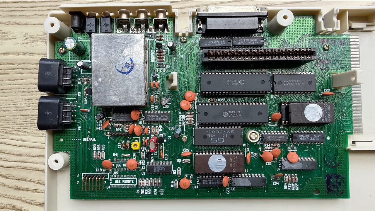 Bit79 Home Computer Famiclone Famicom