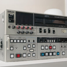 Sony 1986 VTR Broadcast Recorder