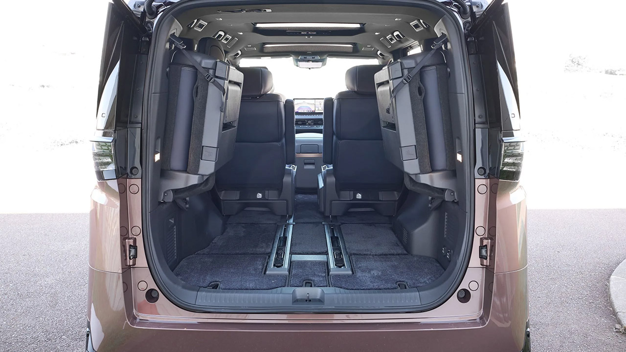2026 Nissan Elgrand Minivan Launch