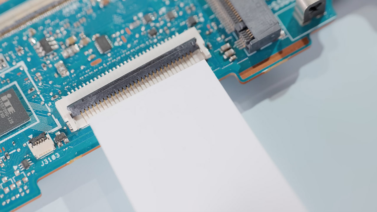 DIY Perks Destroyed Recycled Tech All-in-One PC Project
