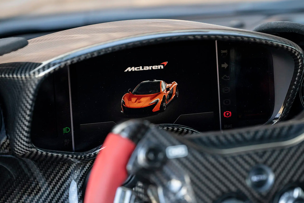 2014 McLaren P1 GT Lanzante Monterey Auction Interior
