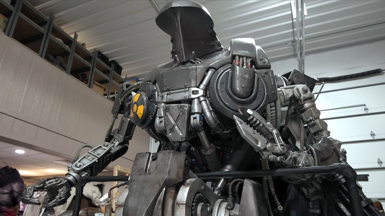 Adam Savage RoboCop 2 Cain Robot