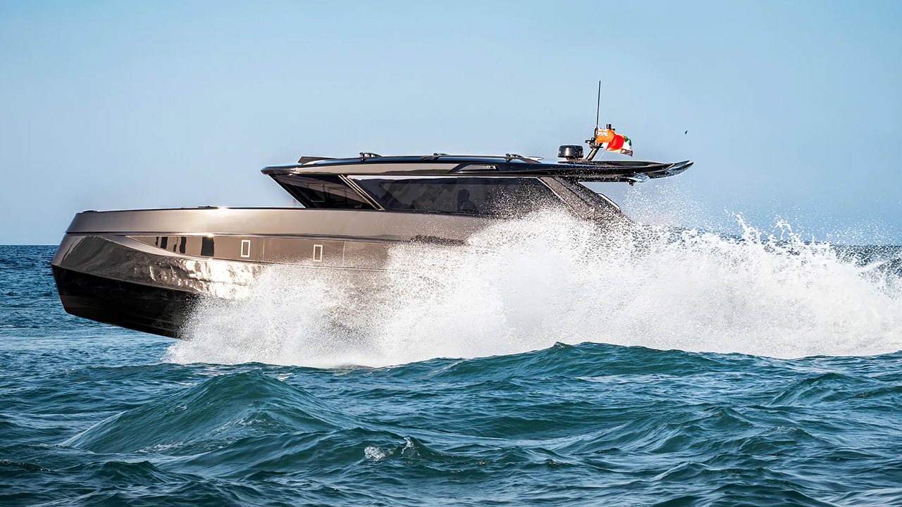 BRABUS ULTIMA 55 Luxury Catamaran