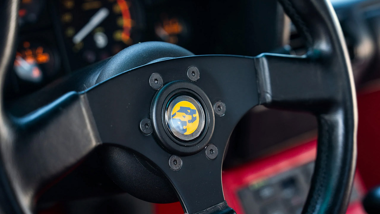 Cizeta-Moroder Prototype 16-Cylinder Supercar Interior