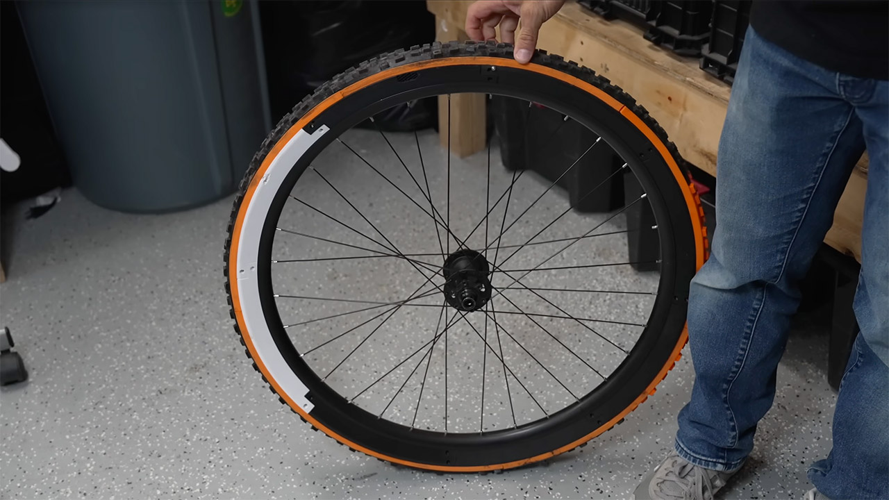 3D-Printed Airless Mountain Bike Tires MTB