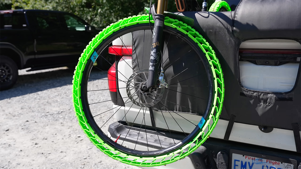 3D-Printed Airless Mountain Bike Tires MTB