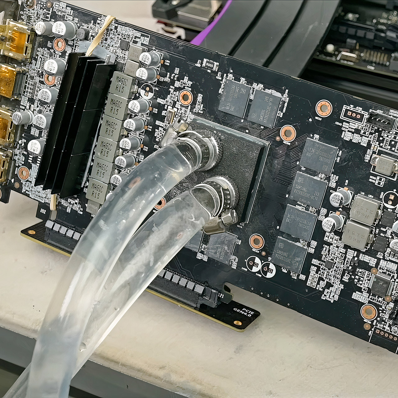 Pour Water Silicon GPU Cooling
